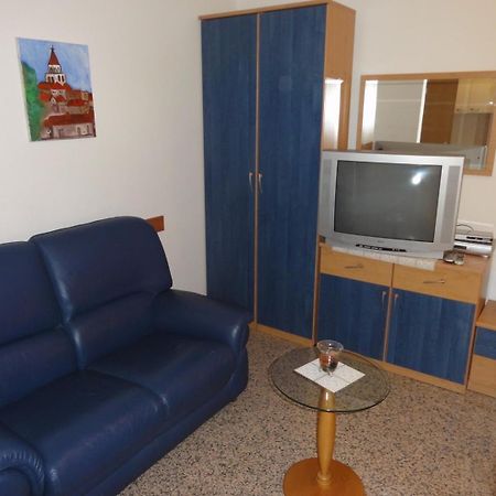 Cozy Apartments And Rooms Pavicini Segotici Exterior photo