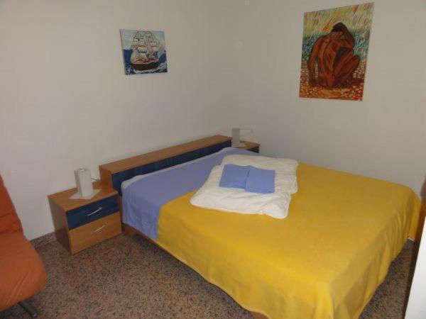 Cozy Apartments And Rooms Pavicini Segotici Exterior photo